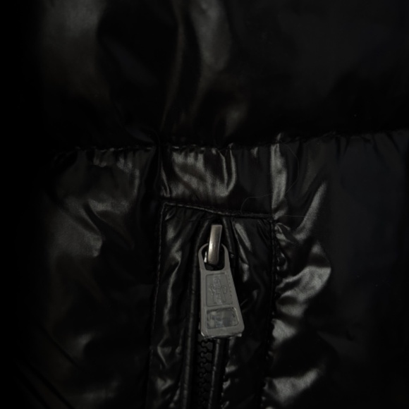 Moncler Puffer Jacket - Picture 7 of 8
